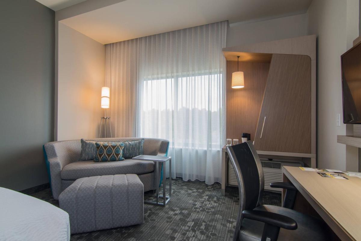 Courtyard by Marriott Raleigh-Durham Airport/Brier Creek - image 5