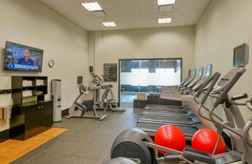 Hilton Garden Inn Raleigh/Crabtree Valley - image 24