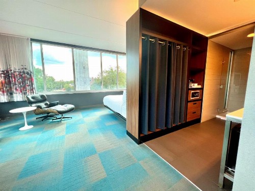 Aloft Raleigh - image 13