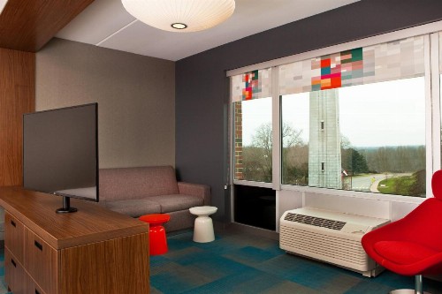 Aloft Raleigh - image 37