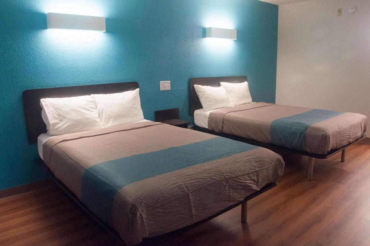 Motel 6-Raleigh NC - North - image 3