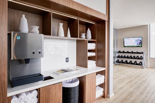 AC Hotel by Marriott Raleigh North Hills - image 19