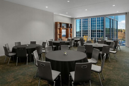 AC Hotel by Marriott Raleigh North Hills - image 32