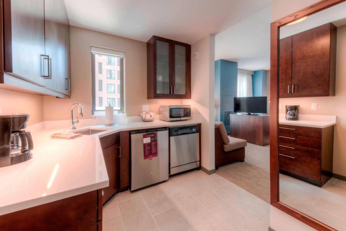 Residence Inn by Marriott Raleigh Downtown - image 5