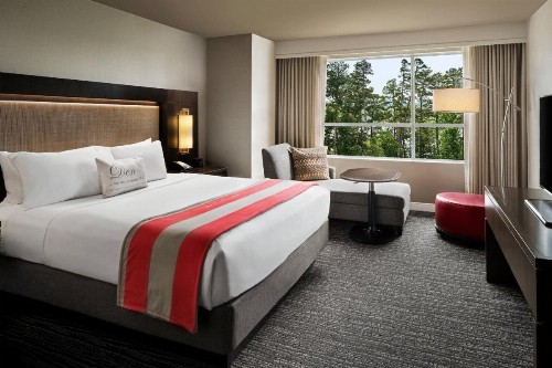 The StateView Hotel Autograph Collection - image 4