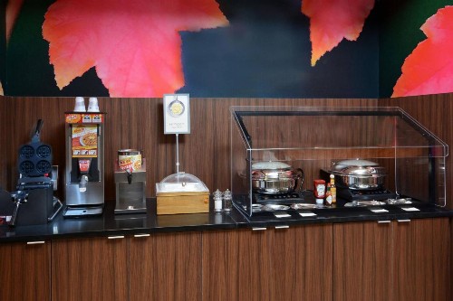 Fairfield Inn & Suites by Marriott Raleigh Capital Blvd./I-540 - image 15