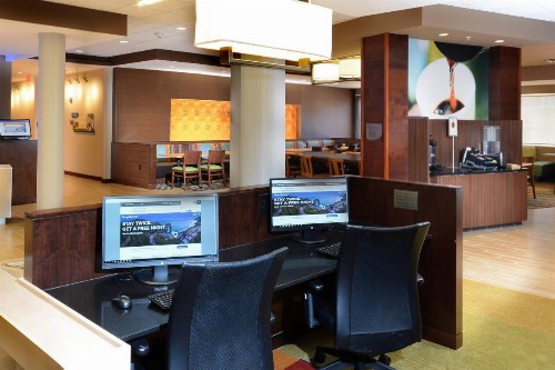 Fairfield Inn & Suites by Marriott Raleigh Capital Blvd./I-540 - image 17