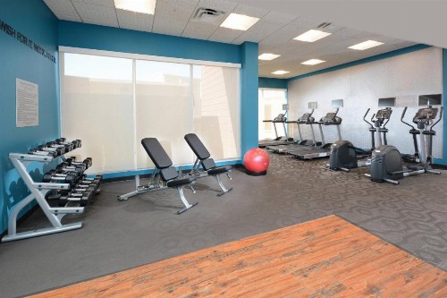 Fairfield Inn & Suites by Marriott Raleigh Capital Blvd./I-540 - image 25