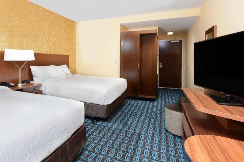 Fairfield Inn & Suites by Marriott Raleigh Capital Blvd./I-540 - image 32