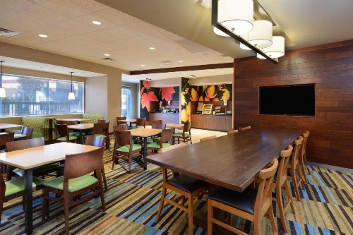 Fairfield Inn & Suites by Marriott Raleigh Capital Blvd./I-540 - image 40
