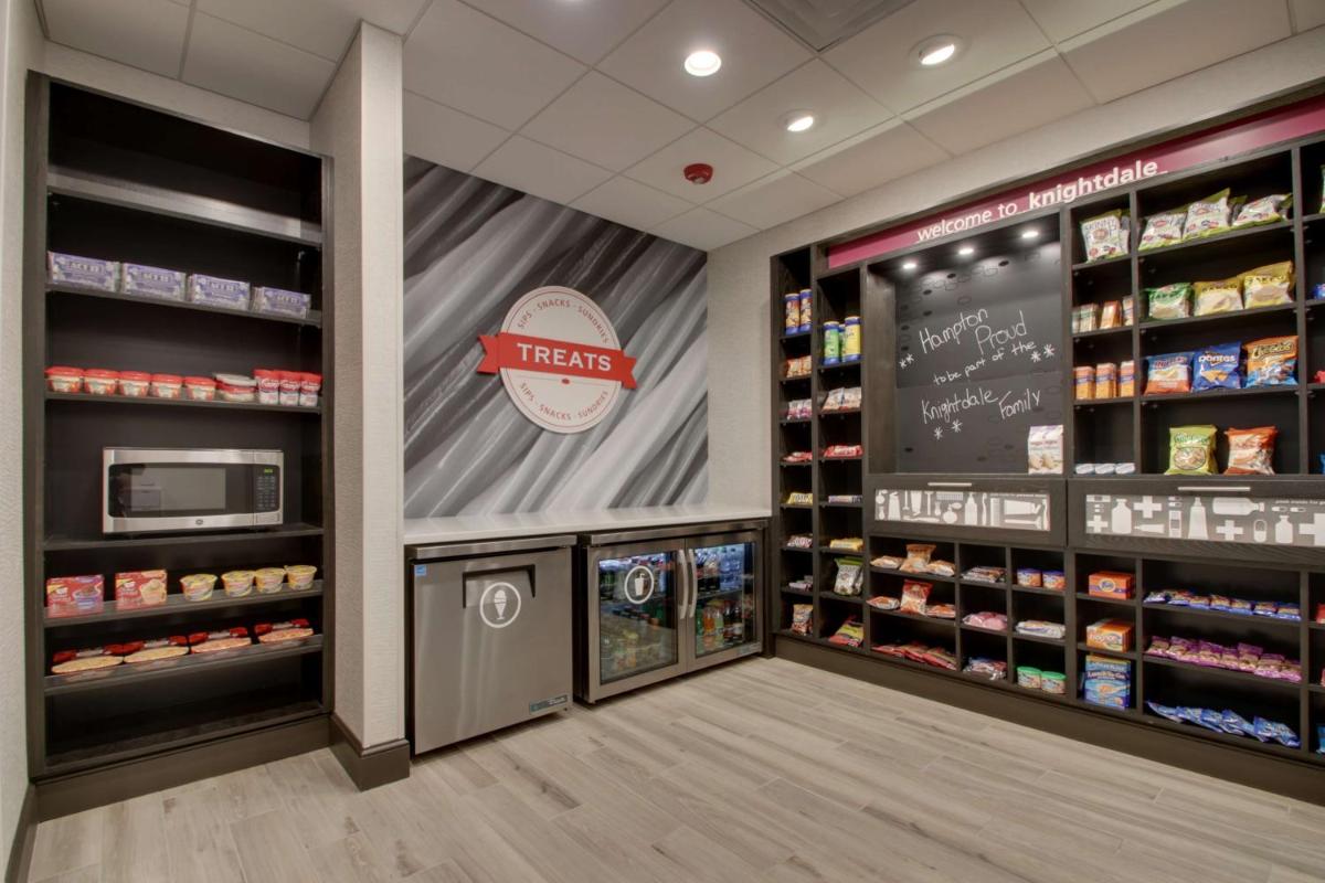Hampton Inn & Suites By Hilton Knightdale Raleigh - image 3