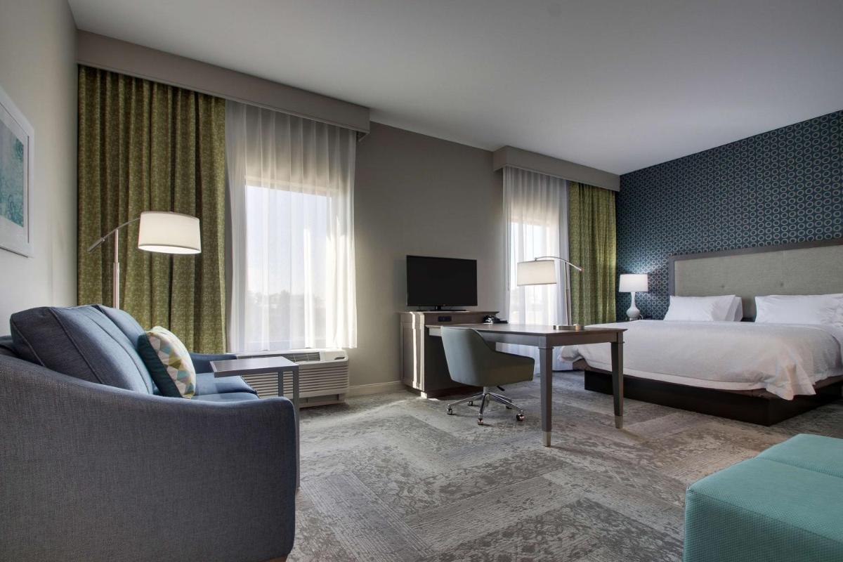 Hampton Inn & Suites By Hilton Knightdale Raleigh - image 4