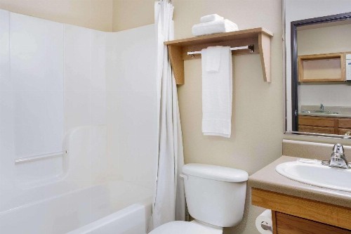 WoodSpring Suites Raleigh Northeast Wake Forest - image 5