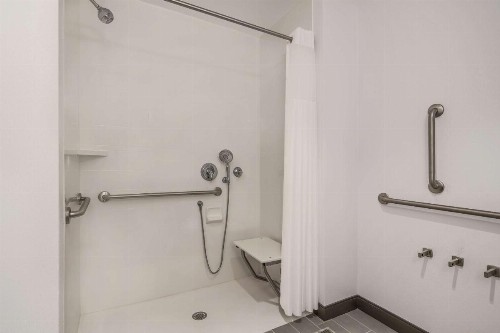 Hampton Inn & Suites Raleigh Midtown NC - image 35