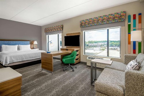 Hampton Inn & Suites Raleigh Midtown NC - image 36