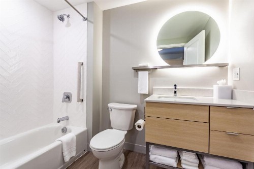 TownePlace Suites by Marriott Raleigh - University Area - image 17