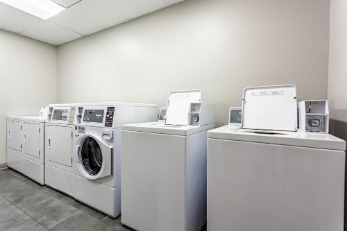 TownePlace Suites by Marriott Raleigh - University Area - image 7