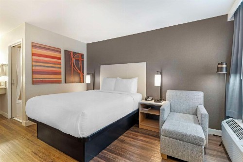 Best Western Plus Rancho Cordova Inn - image 31