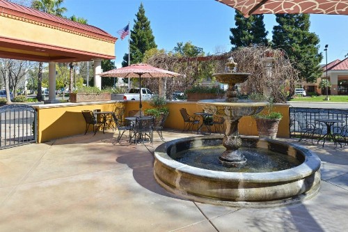 Holiday Inn Rancho Cordova - Northeast Sacramento an IHG Hotel - image 6