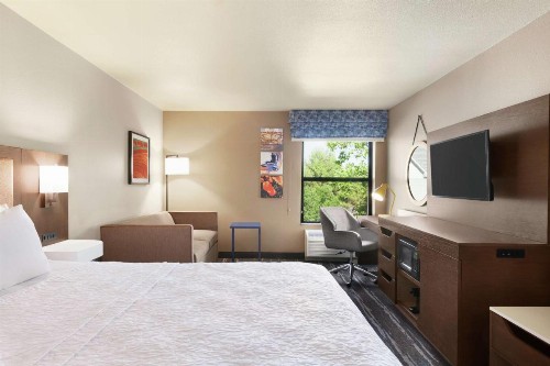 Hampton Inn Sacramento/Rancho Cordova - image 21