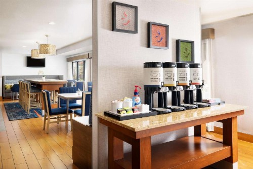Hampton Inn Sacramento/Rancho Cordova - image 24