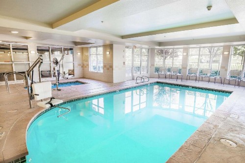 Hilton Garden Inn Ontario Rancho Cucamonga - image 14