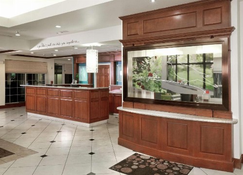 Hilton Garden Inn Ontario Rancho Cucamonga - image 4