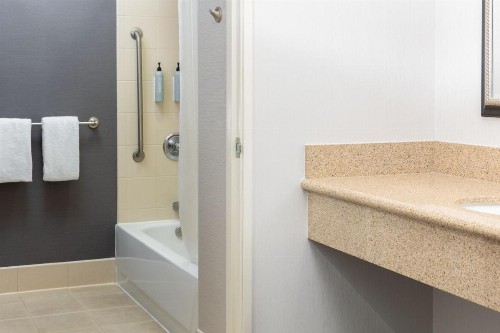 Courtyard by Marriott Rancho Cucamonga - image 29