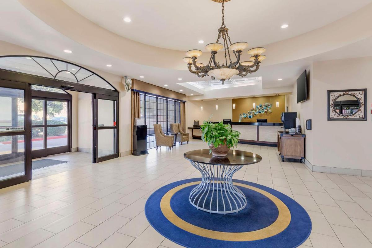 Best Western Plus Heritage Inn Rancho Cucamonga/Ontario - image 2