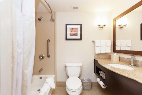 Hilton Garden Inn Palm Springs/Rancho Mirage - image 36