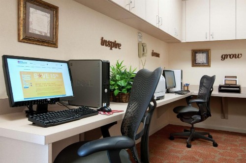 Hilton Garden Inn Palm Springs/Rancho Mirage - image 48
