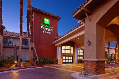 Holiday Inn Express & Suites Rancho Mirage an IHG Hotel - image 25