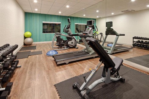 Holiday Inn Express & Suites Rancho Mirage an IHG Hotel - image 30
