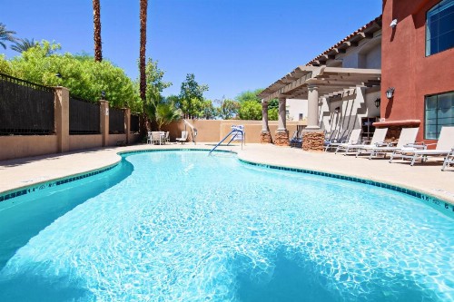 Holiday Inn Express & Suites Rancho Mirage an IHG Hotel - image 37