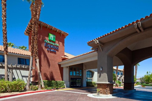 Holiday Inn Express & Suites Rancho Mirage an IHG Hotel - image 42