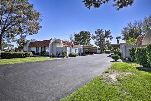 Condo with Pool Access Near Coachella and Hiking! - image 12