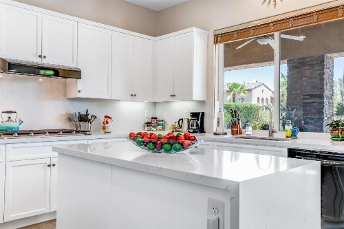 Luxury on the Lake Rancho Mirage - image 10