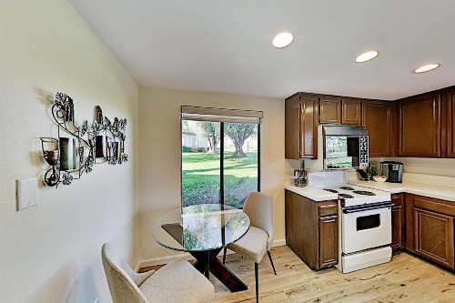 Nani's Dolce Vita - Golf Getaway with Pool - Near Dining condo - image 8