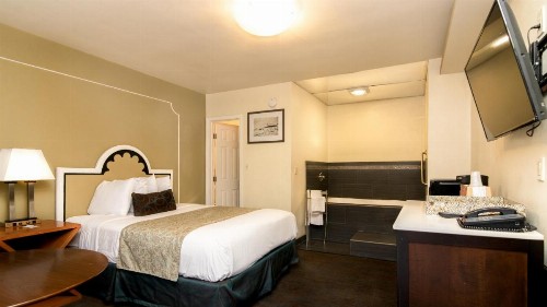 Americas Best Value Inn Rancho Palos Verdes - image 12