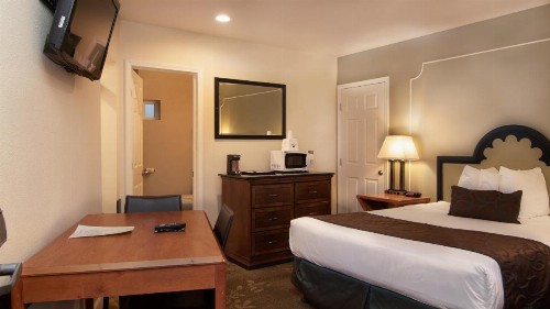 Americas Best Value Inn Rancho Palos Verdes - image 17