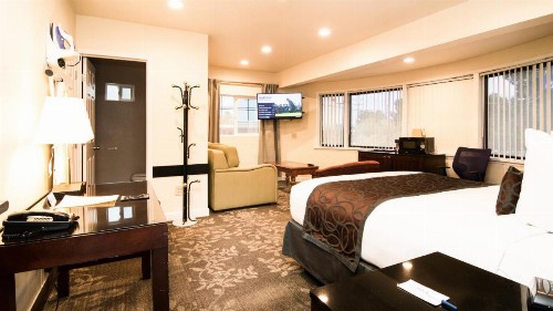 Americas Best Value Inn Rancho Palos Verdes - image 2