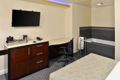 Americas Best Value Inn Rancho Palos Verdes - image 32