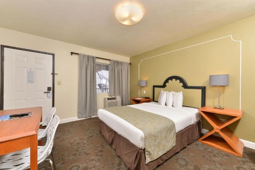 Americas Best Value Inn Rancho Palos Verdes - image 34