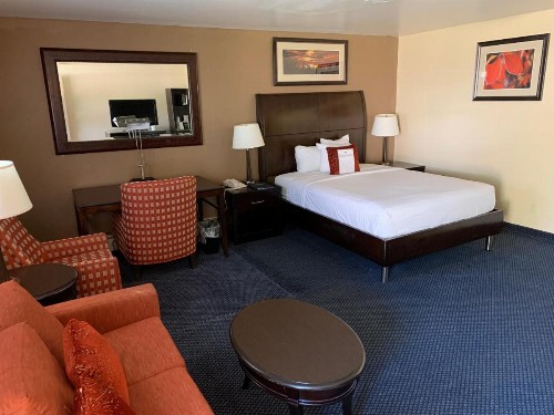 Travelodge by Wyndham Rapid City - image 28