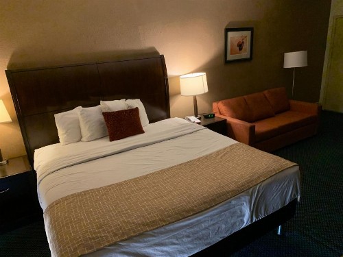 Travelodge by Wyndham Rapid City - image 38