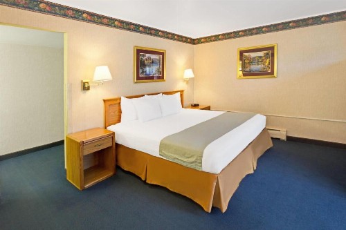 Travelodge by Wyndham Rapid City - image 8