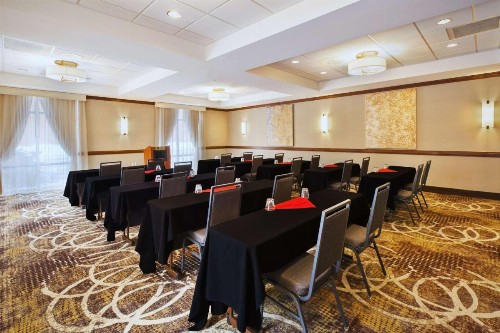 Holiday Inn Rapid City - Rushmore Plaza an IHG Hotel - image 34