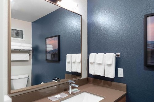Fairfield Inn & Suites Rapid City - image 13