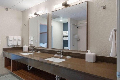 Fairfield Inn & Suites Rapid City - image 45
