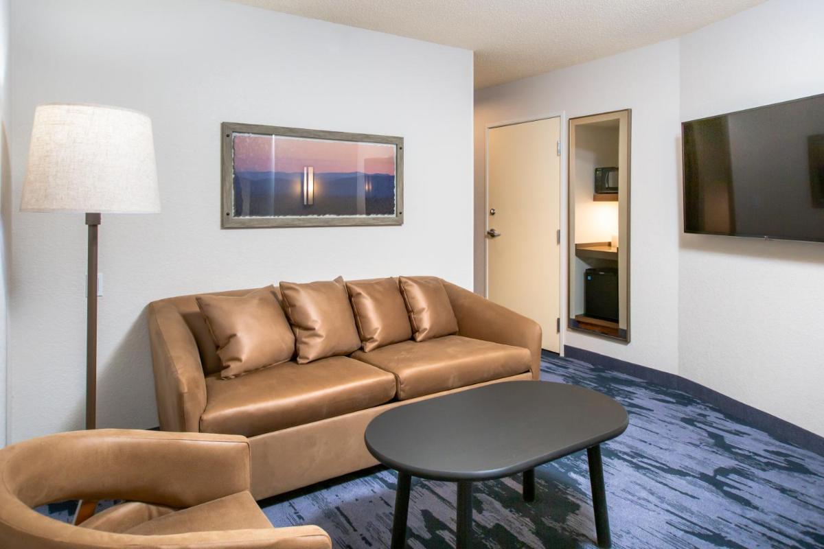 Fairfield Inn & Suites Rapid City - image 6